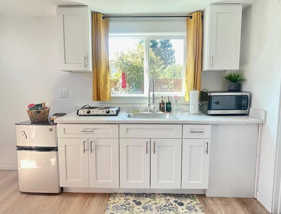 New Private Tiny Home Near Greenlake/Lightrail/I-5 Seattle Eksteriør billede